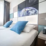 Discovery 3* Superior 3*