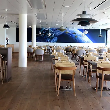 Discovery 3* Superior 3* Crissier