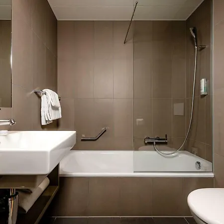 Discovery 3* Superior 3*