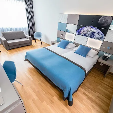 Discovery 3* Superior Crissier