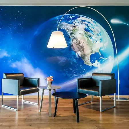 Discovery 3* Superior Hotel