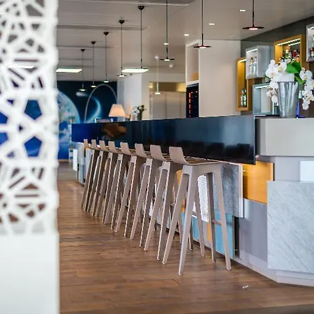 Discovery 3* Superior Hotel Crissier