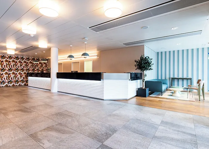 Discovery 3* Superior