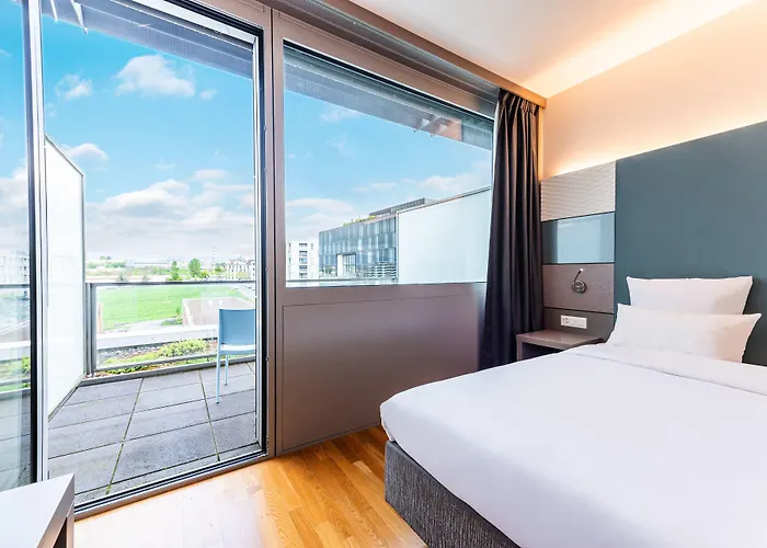 Discovery 3* Superior 3*