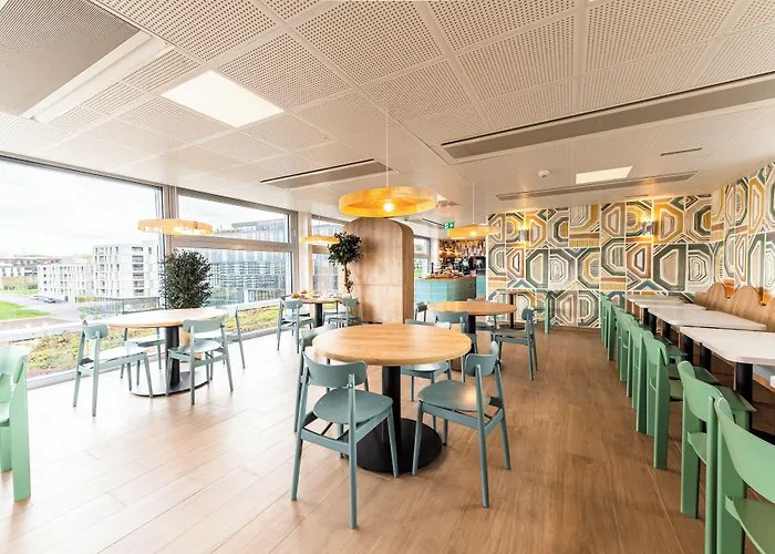 Discovery 3* Superior Hotel 3*