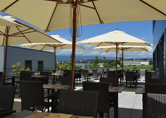 Discovery 3* Superior