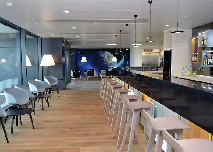 Discovery 3* Superior 3* Crissier