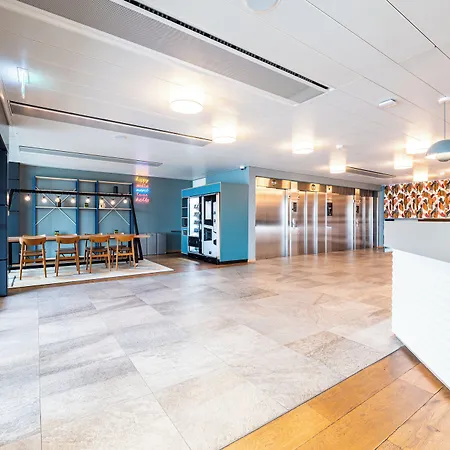 Discovery 3* Superior Crissier