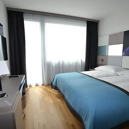 Discovery 3* Superior Hotel Crissier