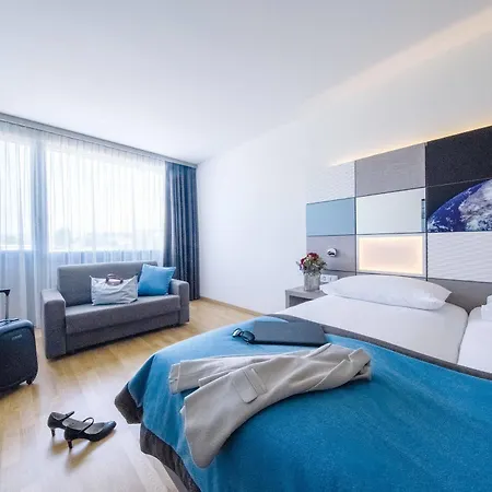 Discovery 3* Superior Hotel