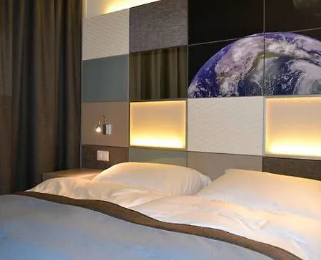 Discovery 3* Superior Hotel