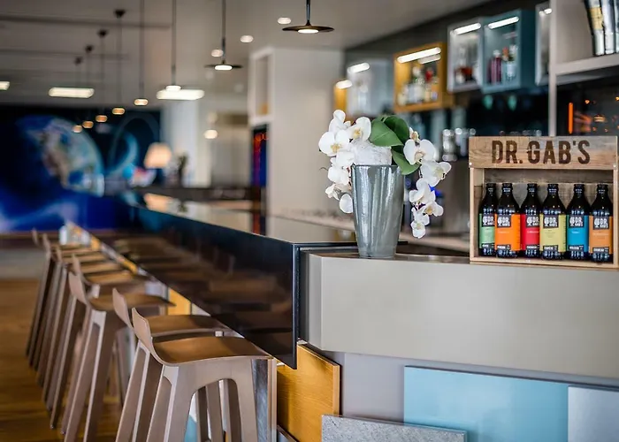 Discovery 3* Superior Hotel